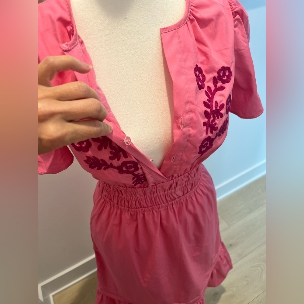 NEW French Connection Embroidered Tiered Puff-Sleeve Midi Dress Women's size XS - Picture 3 of 16